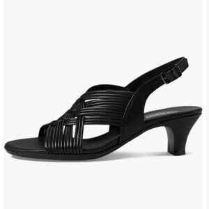 Munro Marianna Women's 7W Black Leather Sling Back Heels